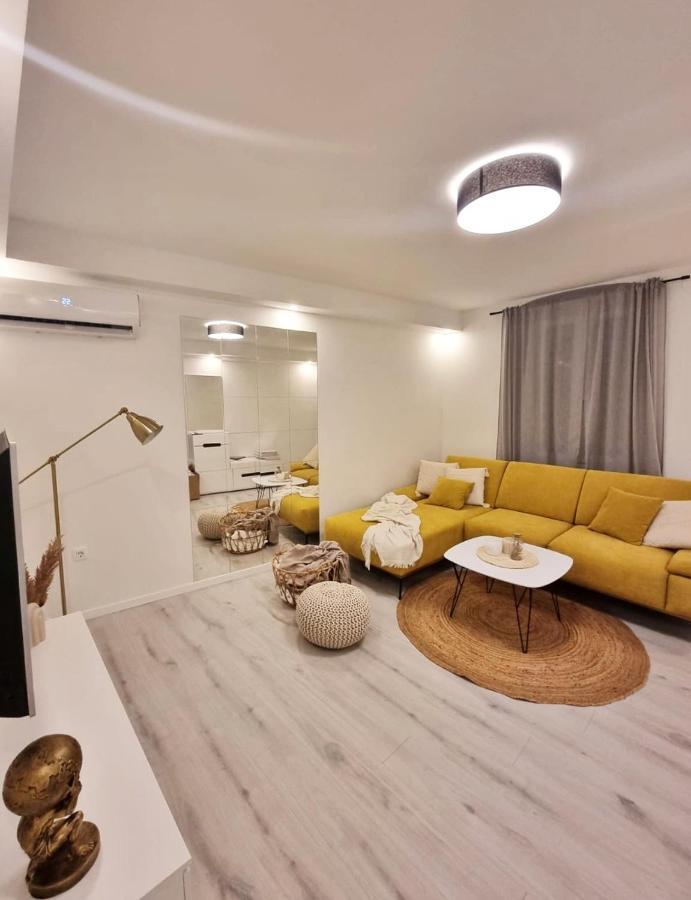 Apartamento Un Ami Pula Exterior foto